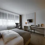 Townhouse Отель 3*