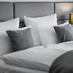 Townhouse 3*