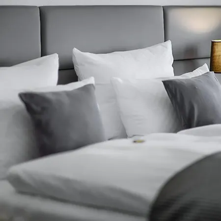 Townhouse 3*